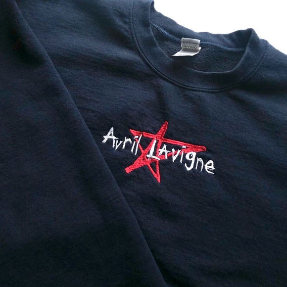 Tops - Embroidered Avril Lavigne Crewneck Sweater